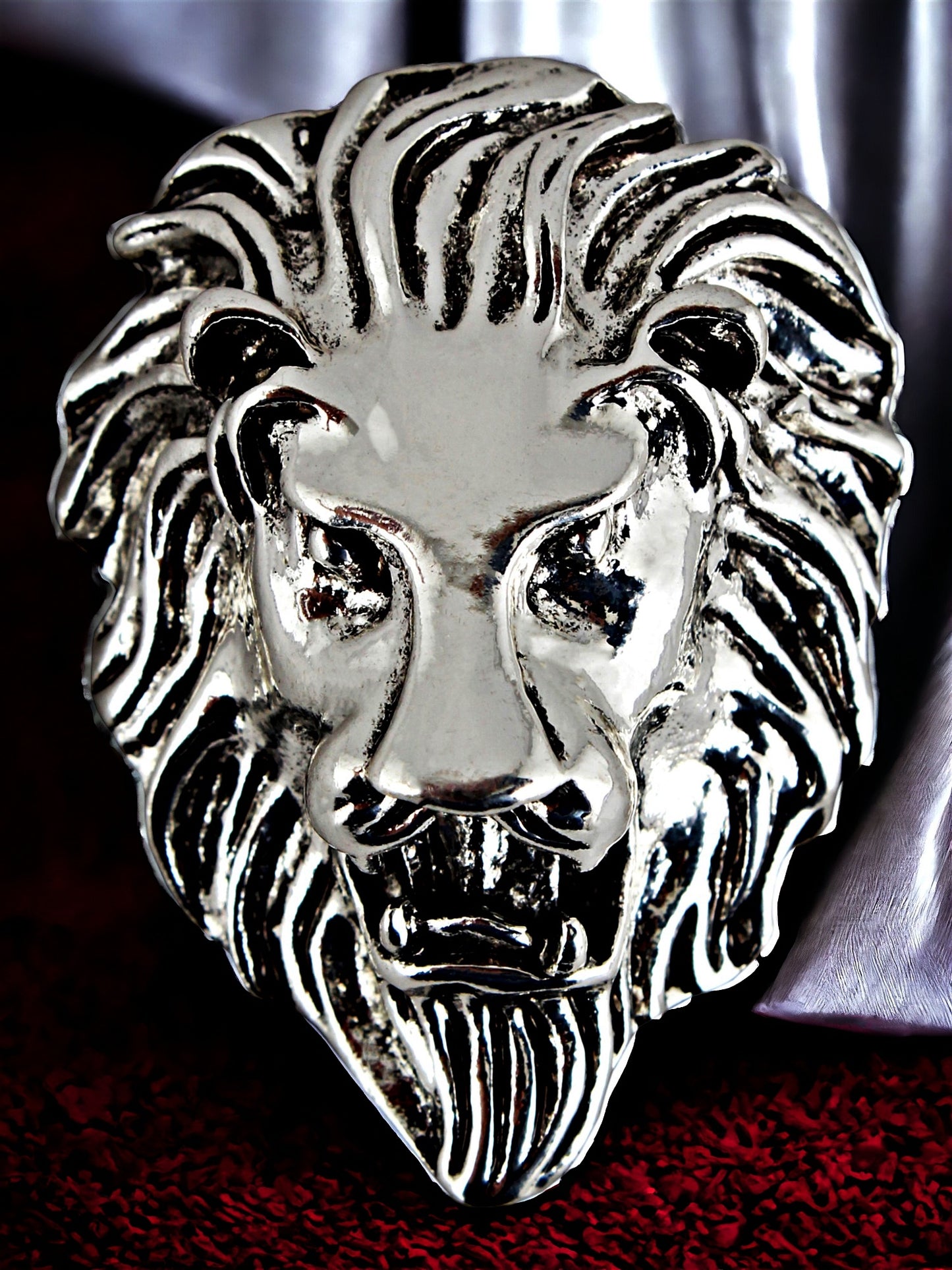 LUCKY JEWELLERY Designer Antique Silver Oxidised Plating Lion Jaguar Face Shaped Brooch/Lapel Pin for Men & Women (100-CHOO-1175-S)