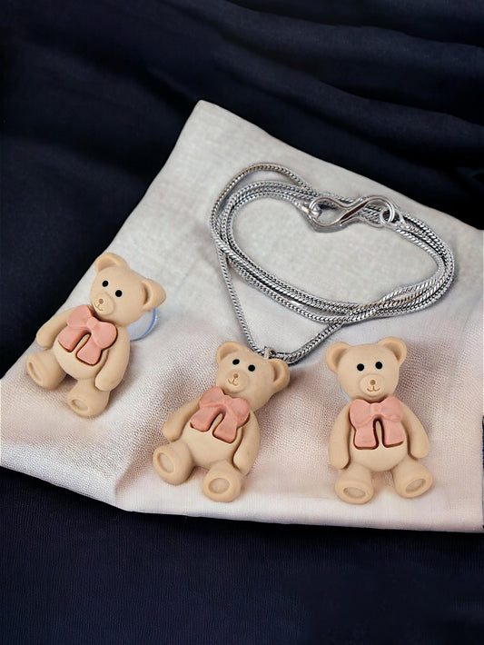 Trendy Teddy Bear Pendant Chain With Earrings