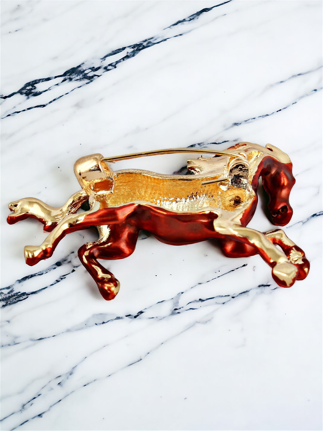 LUCKY JEWELLERY Designer Gold Plating Copper Color Meenakari Vintage Running Horse Unisex Brooch Pin For Women/Girls/Men (150-CHOM1-1182-C)