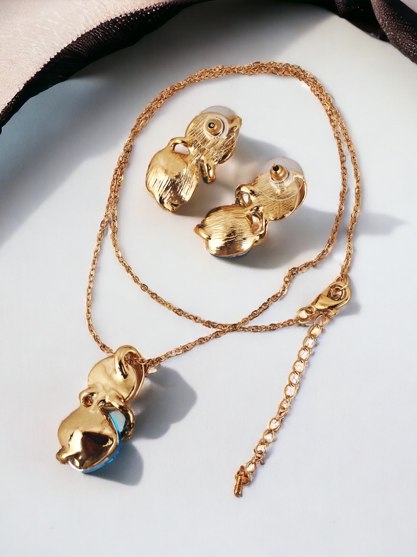 Trendy Gold Plated Stone Pendant Chain With Earrings