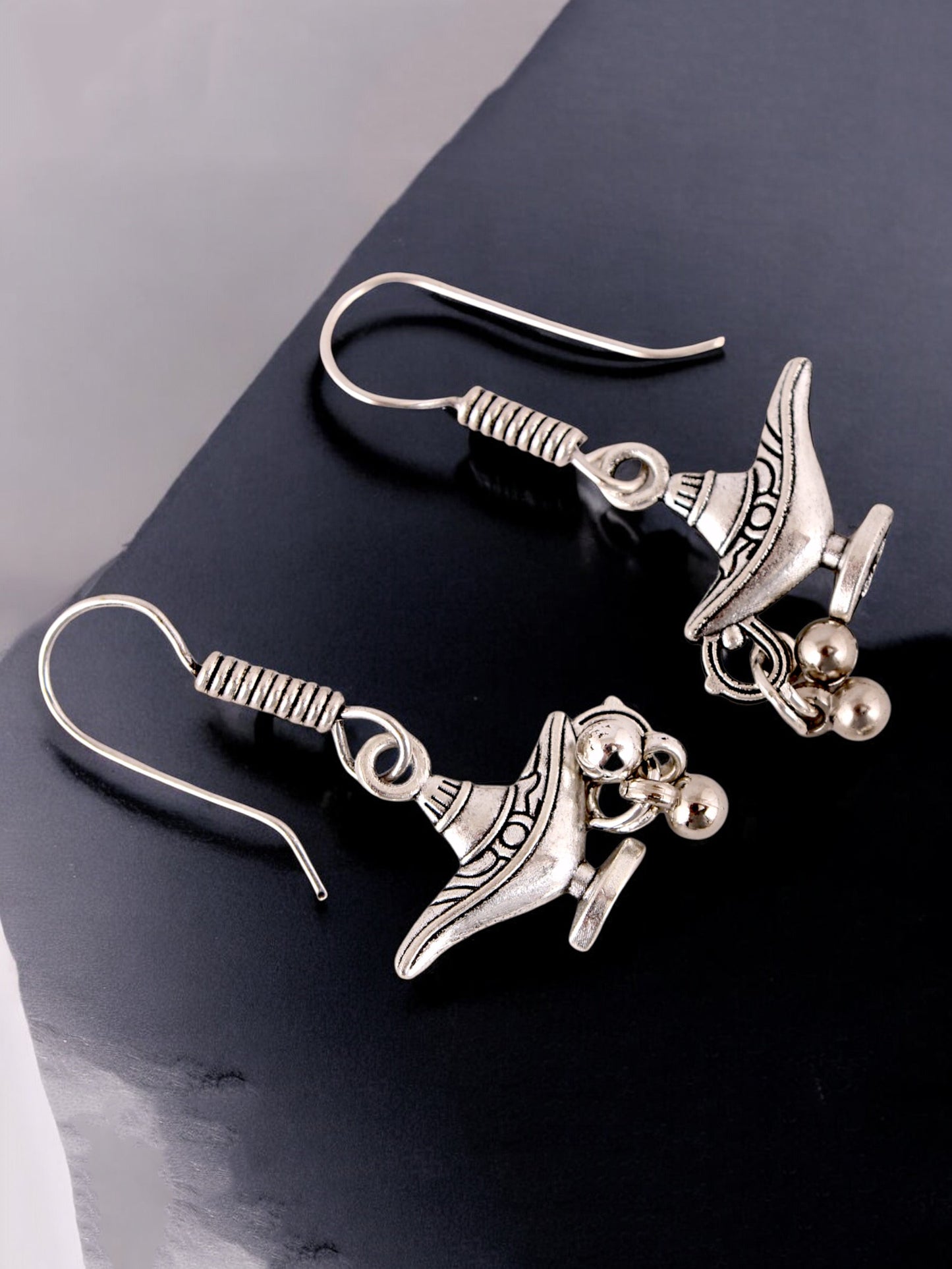 Oxidised Silver Aladdin Chirag Design Earring | Stylish Trendy Earing