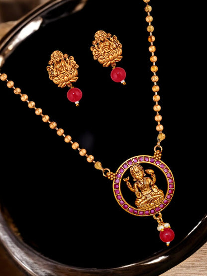 Trendy Gold Plated Goddess Laxmi Temple Jewelry Necklace with Earrings Pendant Earring Set